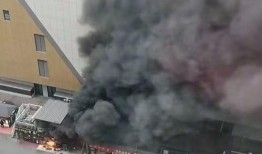 最新爆料石家庄火灾,悲剧瞬间，紧急救援行动展开